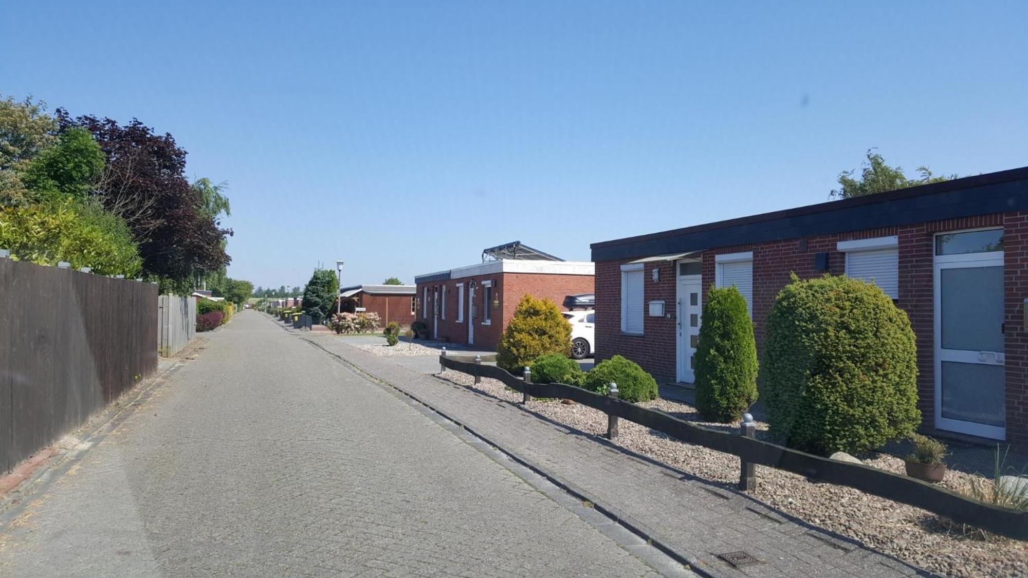 Ferienhaus-Steinpicker Dornumersiel Esterno foto